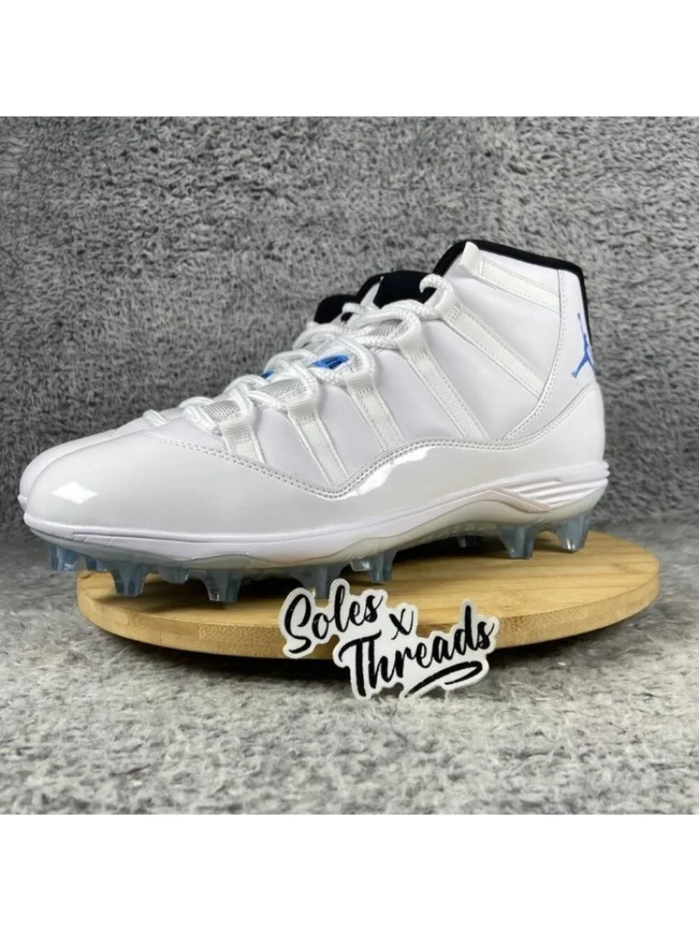 Air Jordan 11 TD Football Legend Blue Size 10.5 Men HM7324-104